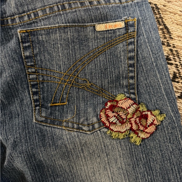 Embroidered Blue Jeans for Women - Picture 2 of 5